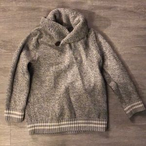 Kids size xs (4) crazy 8 sweater